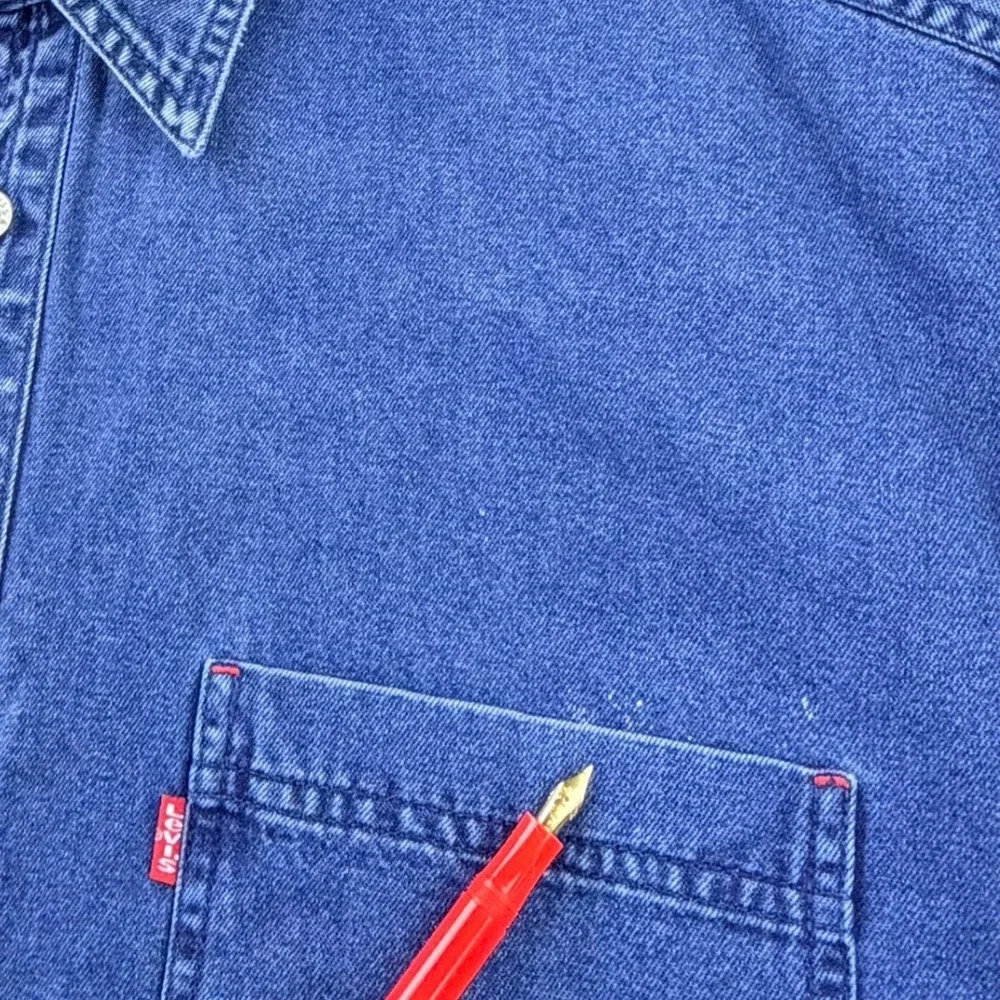 Levi's Red Tab Denim Shirt Men LARGE Blue Cotton Metal Buttons Heavy Vintage 90s